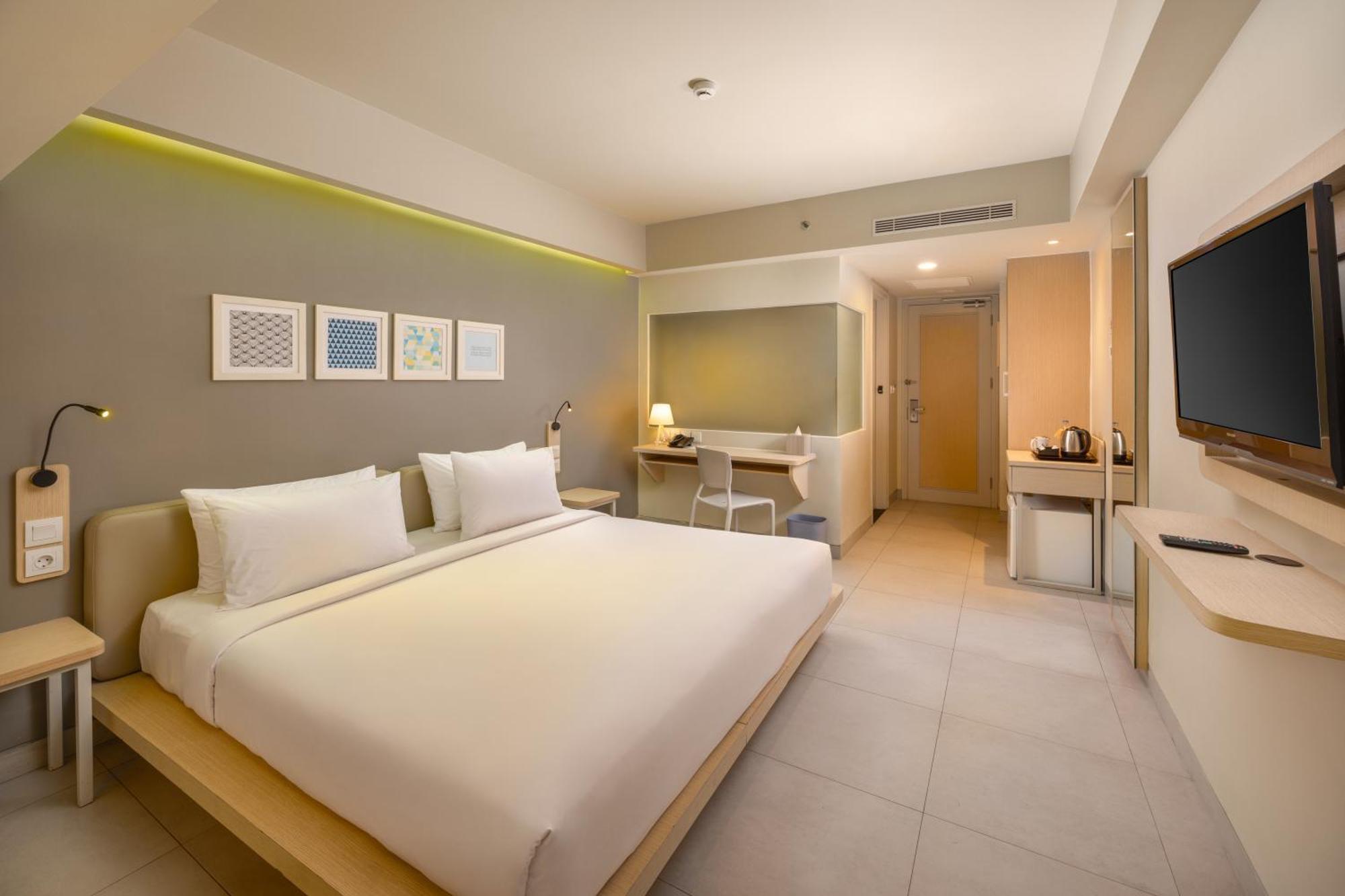 Sevn Hotel Legian
